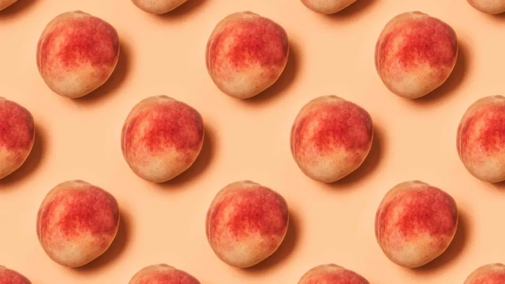 Can dogs have peaches
