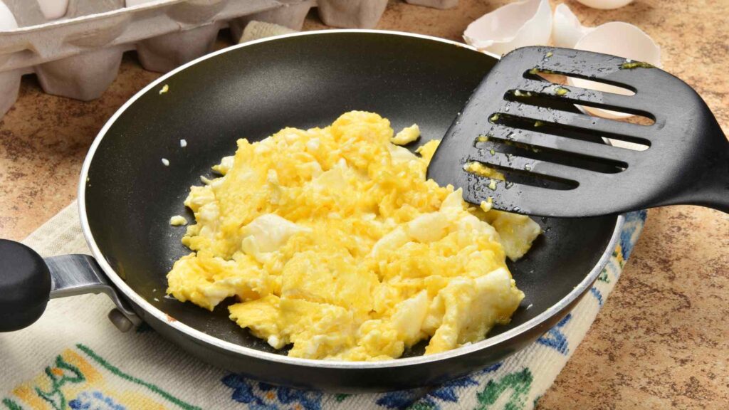 cooked eggs