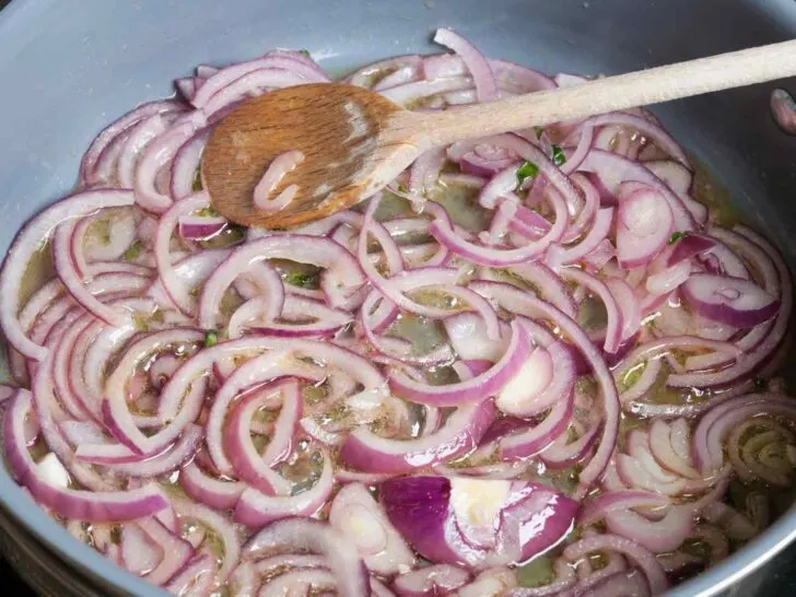 cooked onions